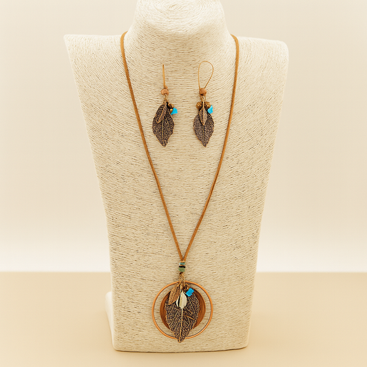 Set Collar y Aros Hoja Boho – Turquesa & Concha Cauri